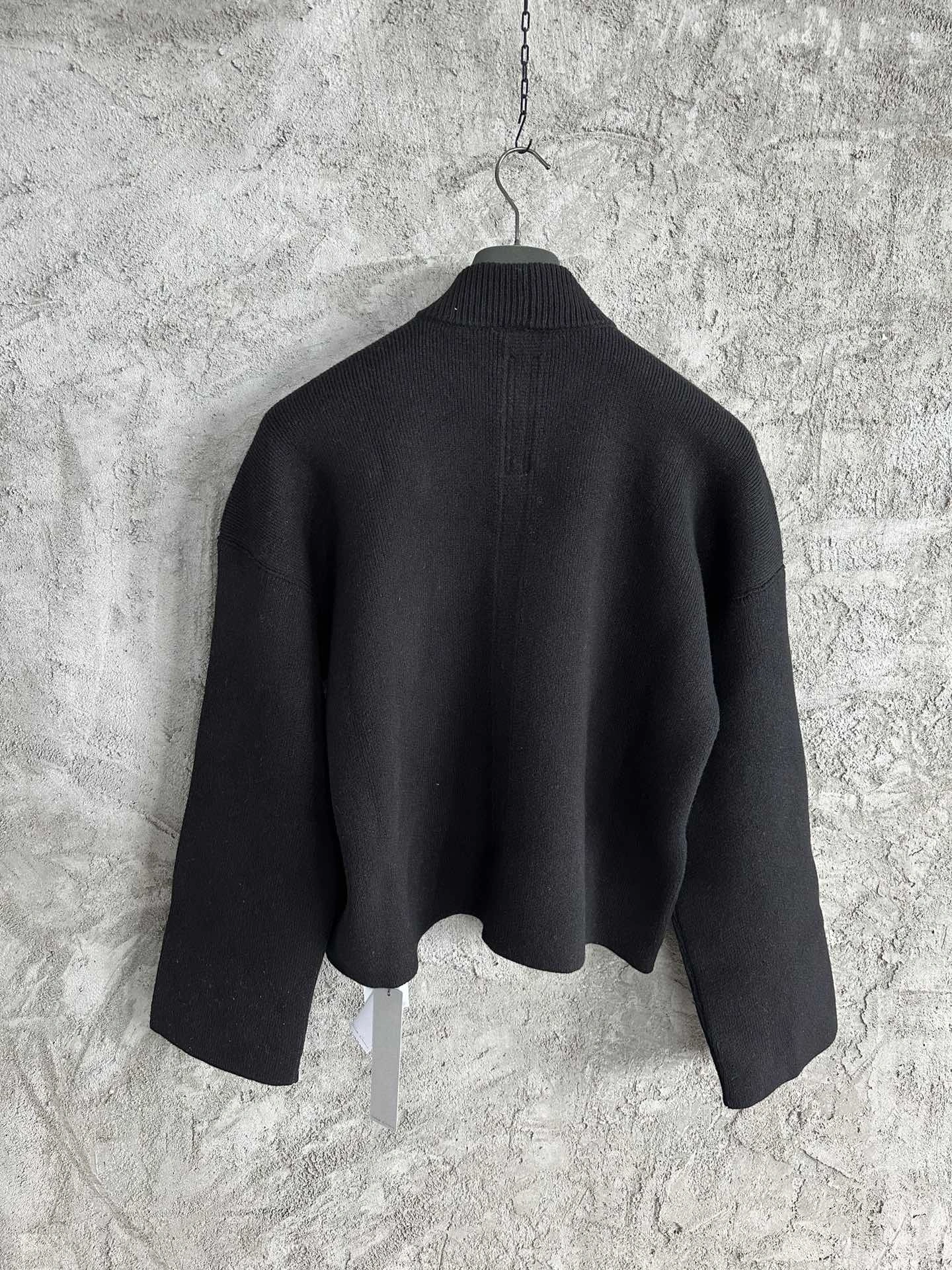 wg.luxury- Ow59s oversized item:D-F409J1027